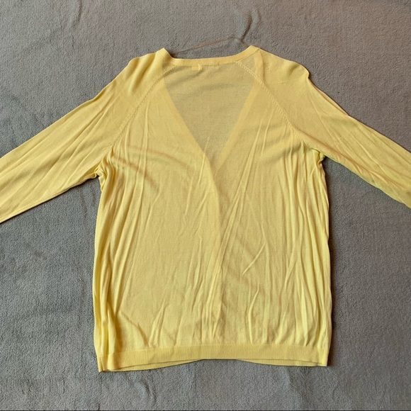 Reitman’s 3/4 Length Sleeve V-Neck Cardigan - Picture 5 of 5